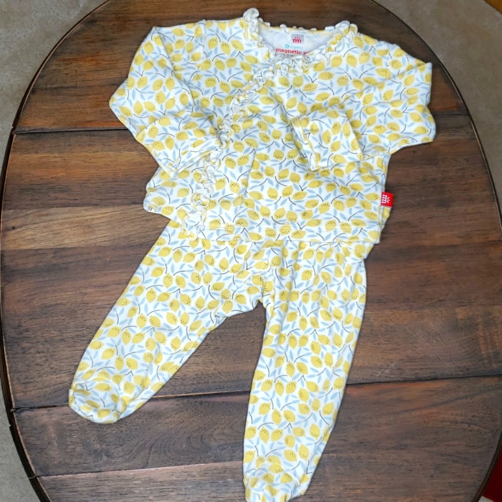 Magnetic Me Organic Take Me Home Kimono Footie Two Piece Set with Ruffles